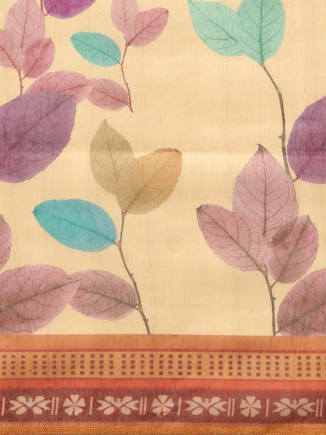 Floral Printed Cotton Saree With Blouse Piece