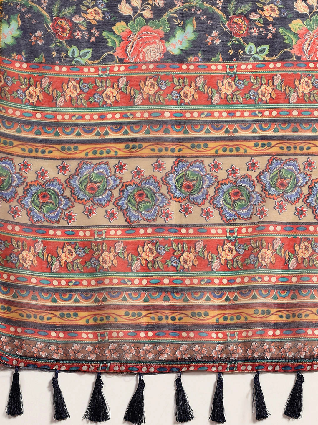 Floral Printed Cotton Saree With Blouse Piece