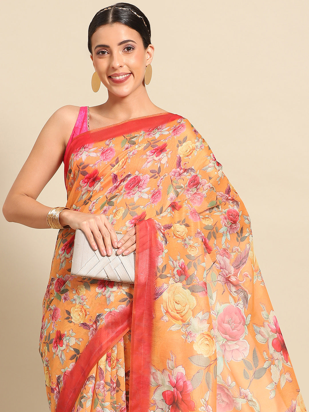 Floral Printed Cotton Saree With Blouse Piece