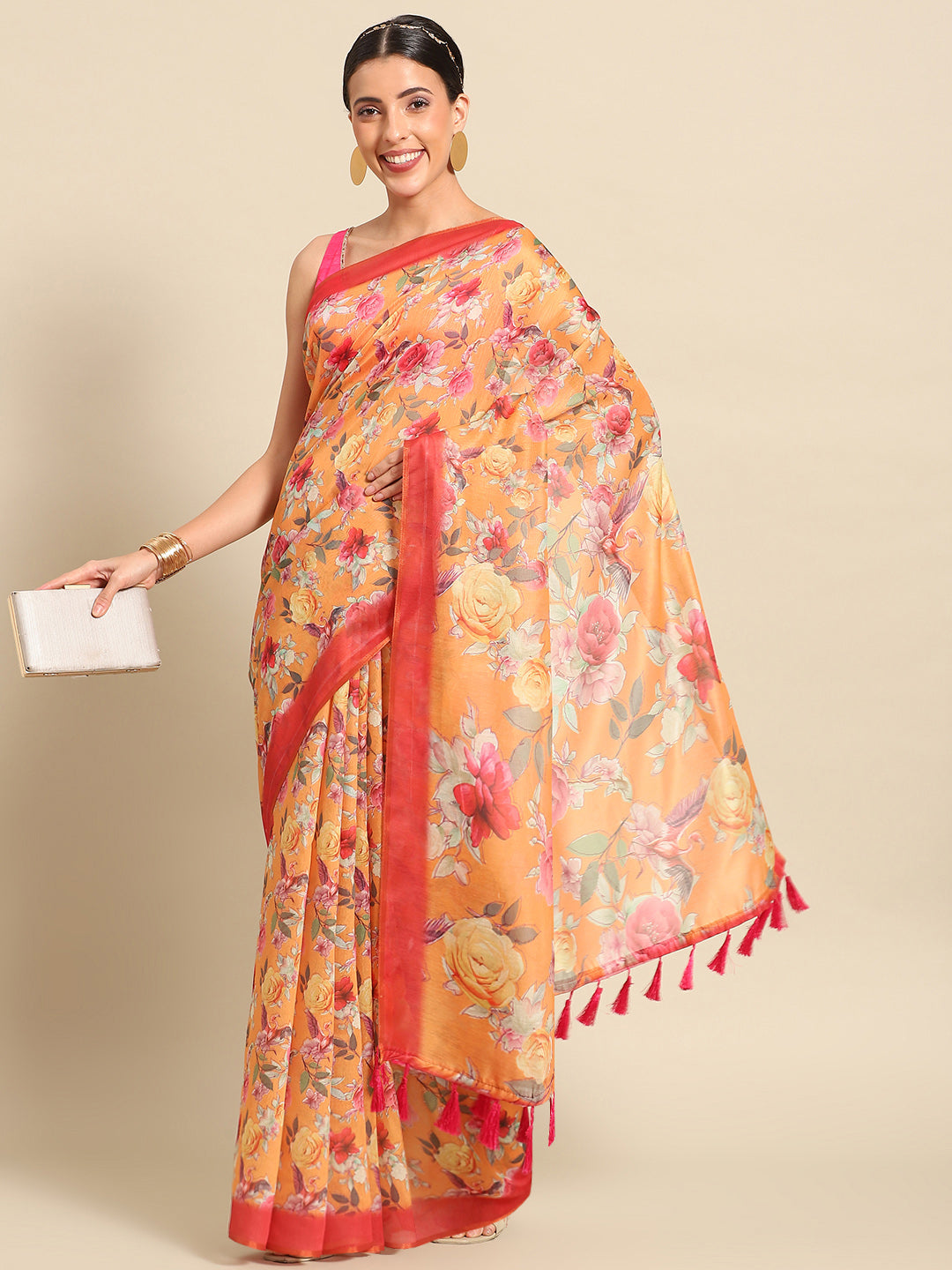 Floral Printed Cotton Saree With Blouse Piece