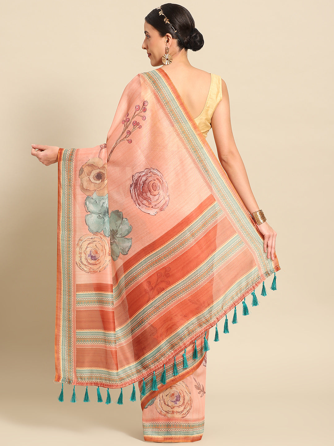 Floral Printed Cotton Saree With Blouse Piece