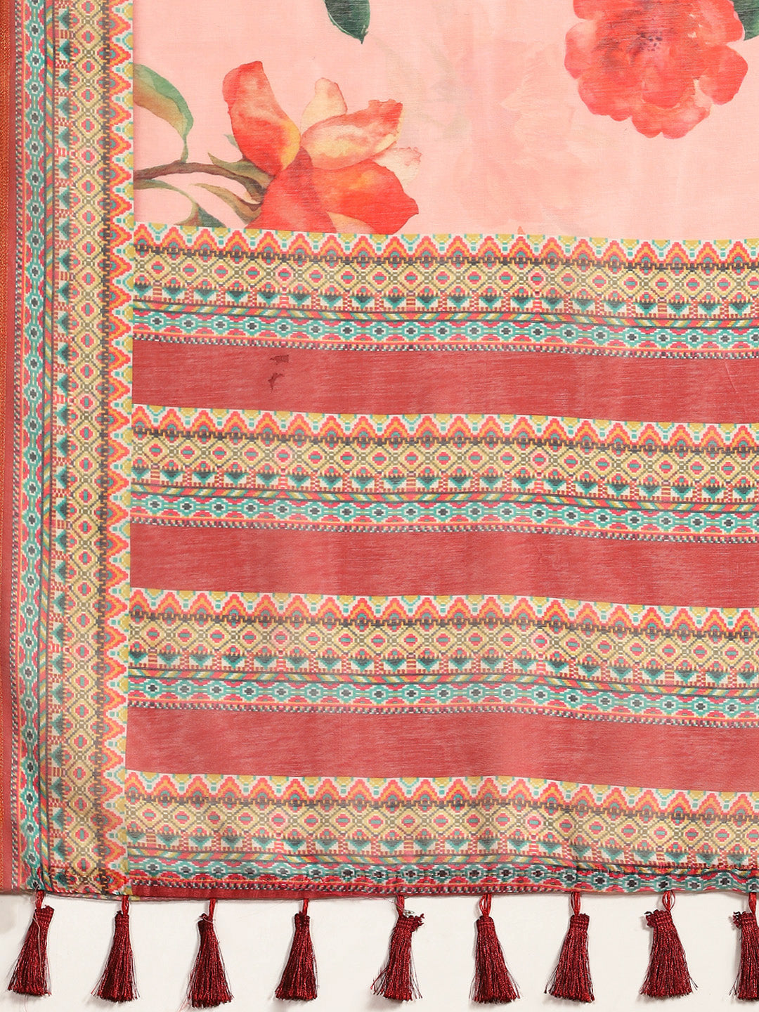 Floral Printed Cotton Saree With Blouse Piece