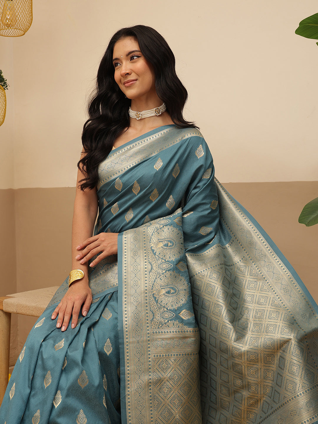 Banarasi Soft Silk Peacock Border Zari Woven Saree With Unstitched Blouse Piece