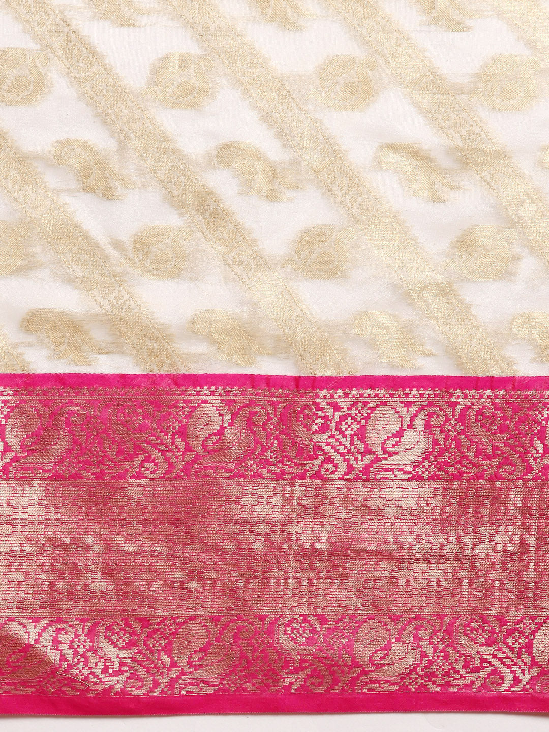 Woven Design Ethnic Motifs Zari Kasauv Saree