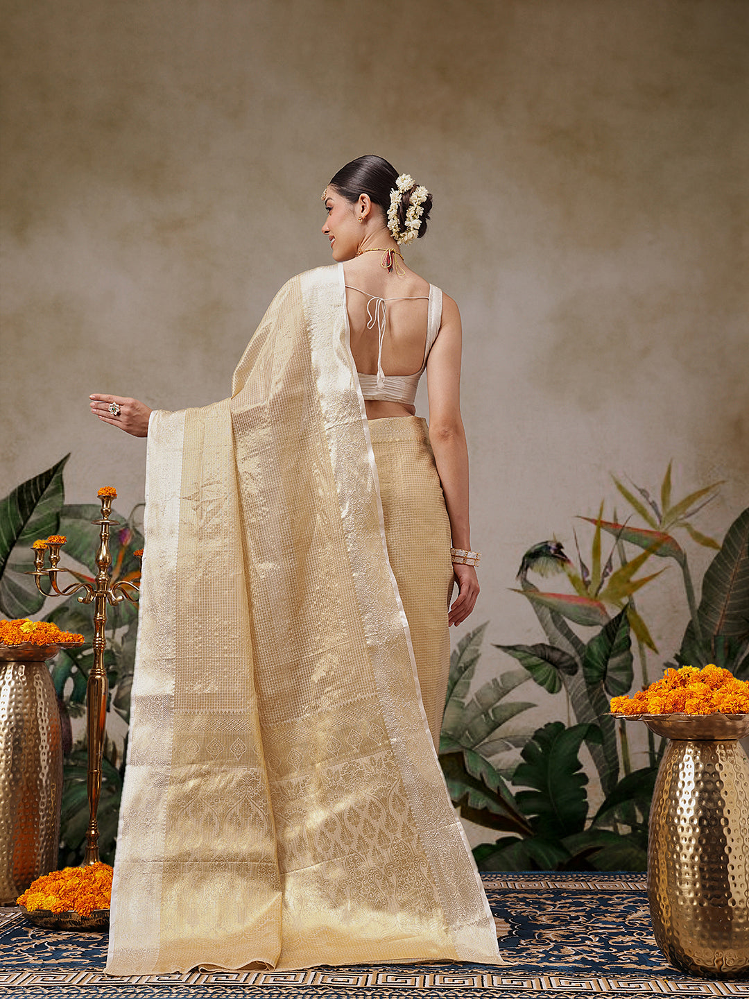 Onam Special Muga Checks Silk Saree