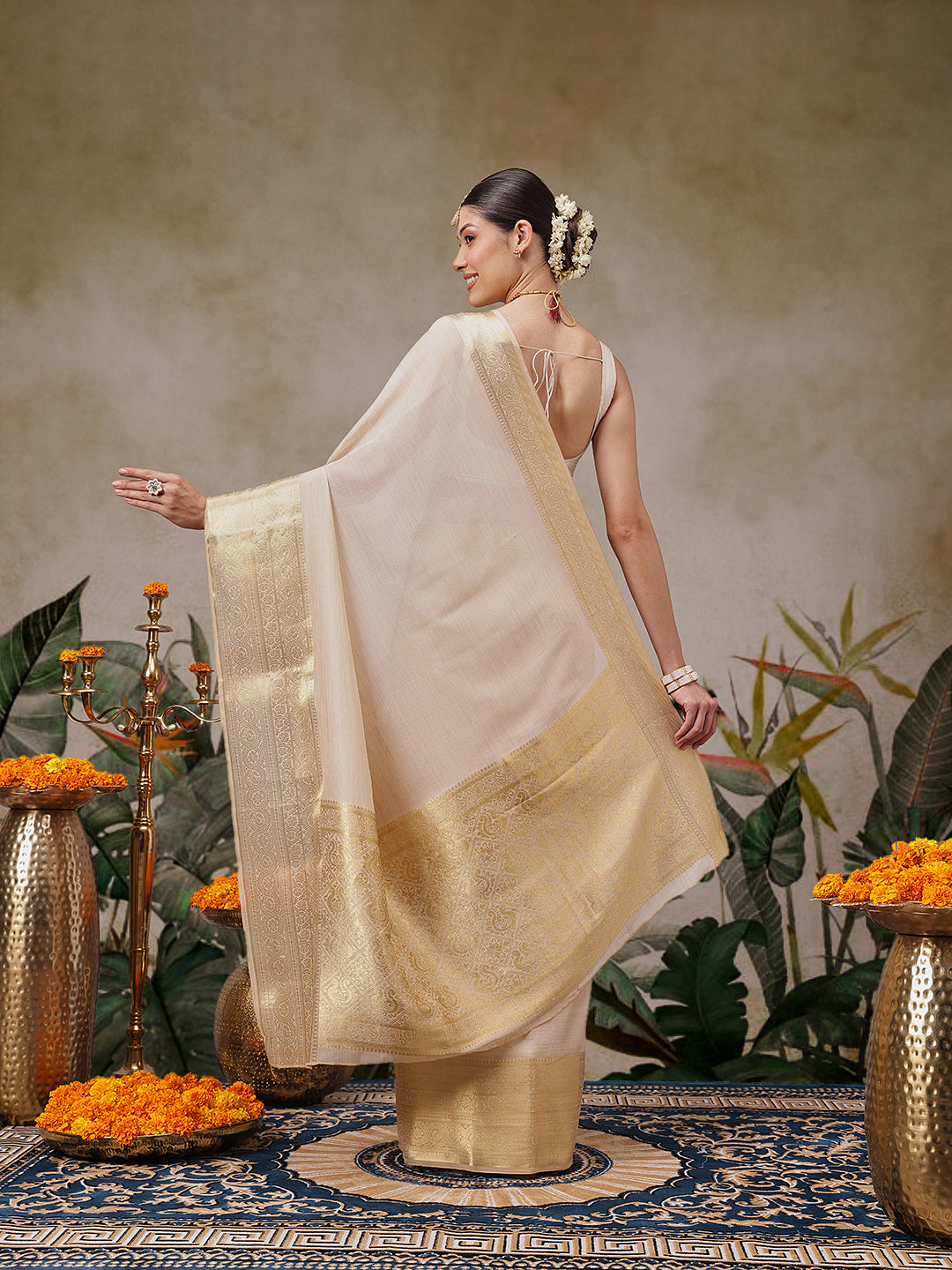 Onam Special Solid Saree With Zari Border