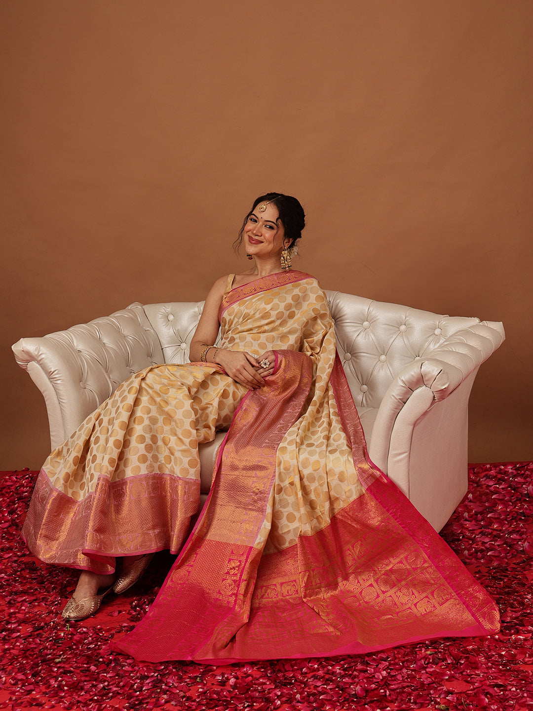 Banarasi Silk Woven Saree With Unstitched Blouse Piece