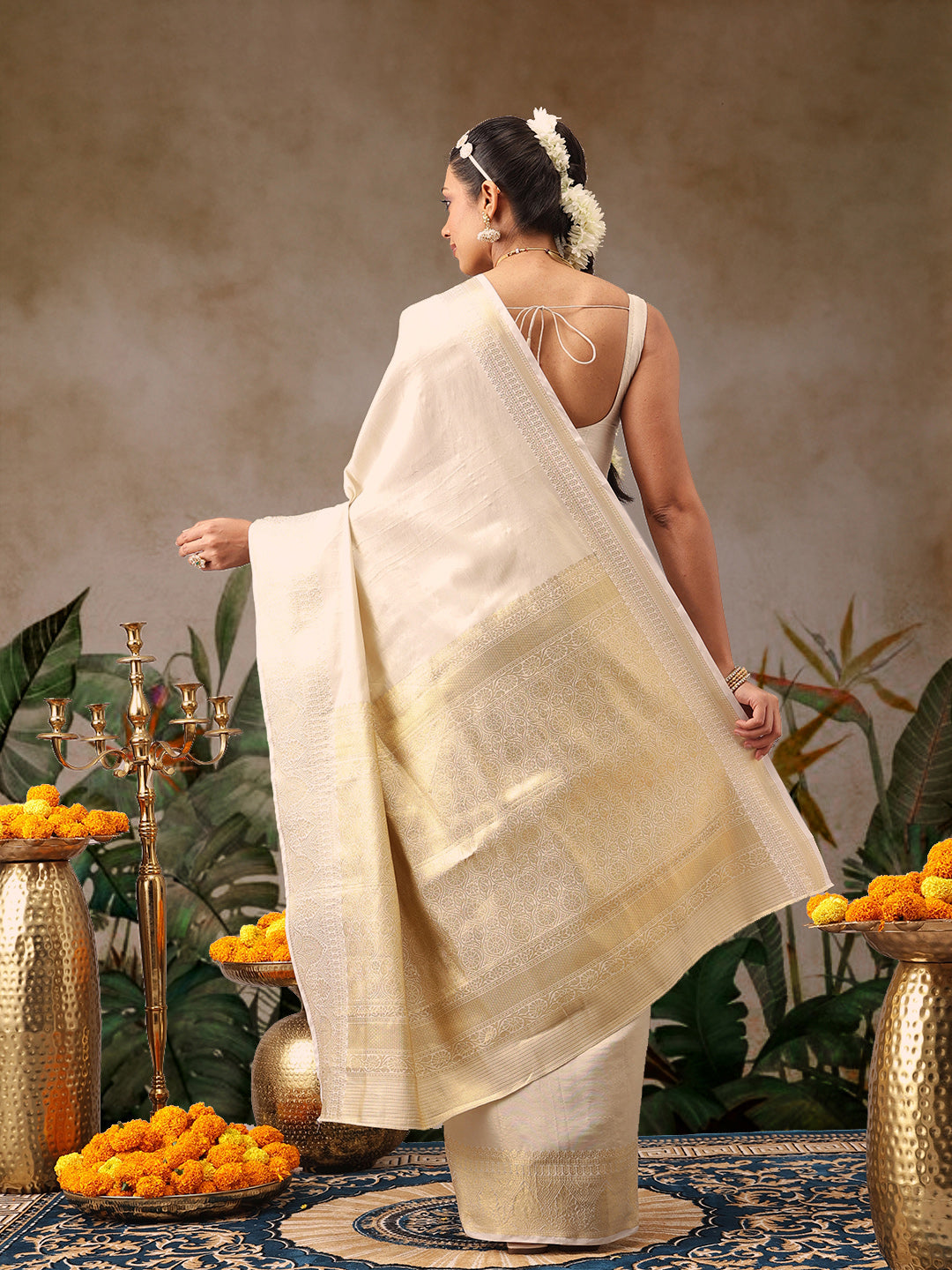 Onam Special Tissue Silk Solid Woven Saree