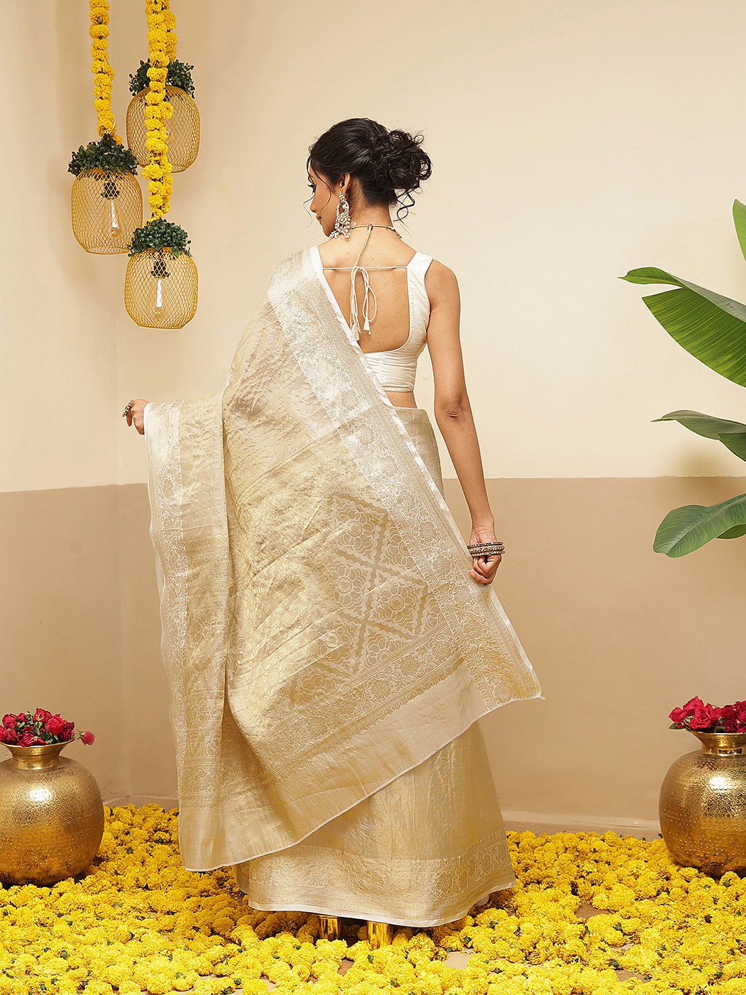Women's Onam Special Kerla Kasavu Tissue Silk Solid Woven Saree With Brocade Blouse & Pallu
