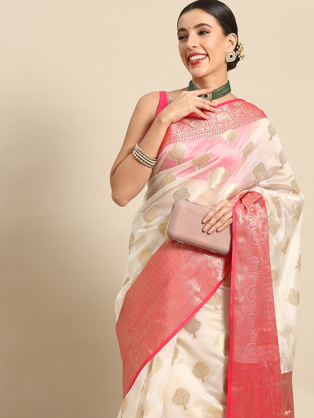 Women's Kanjiwaram Silk Woven Kasavu Saree