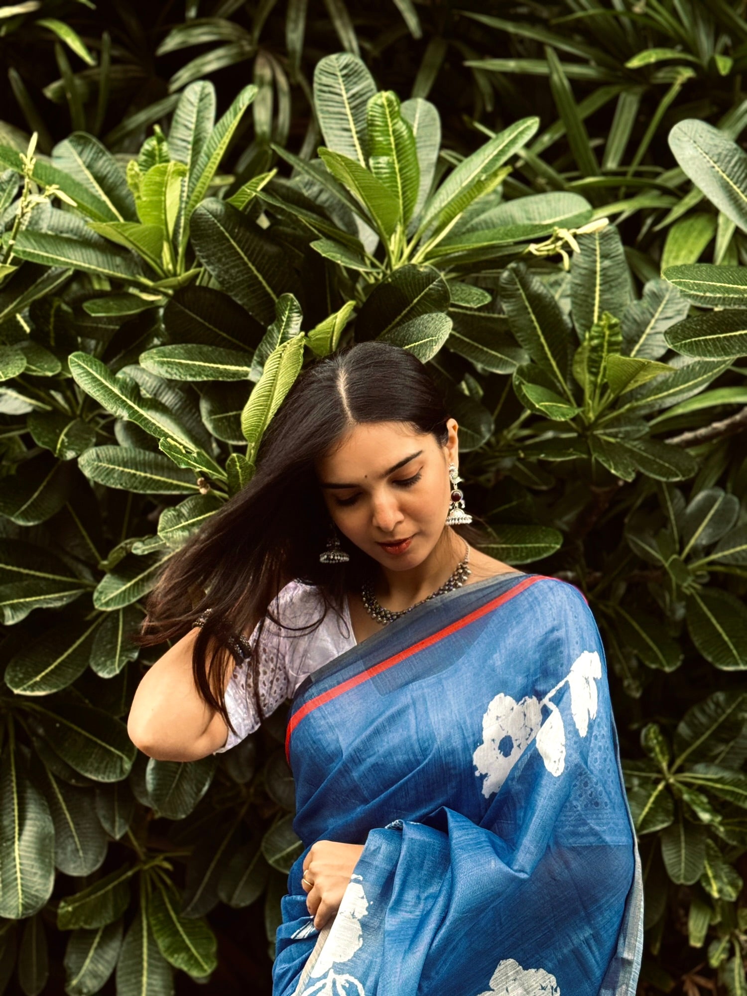 Women's Printed Muga Zari Tissue Silk Saree