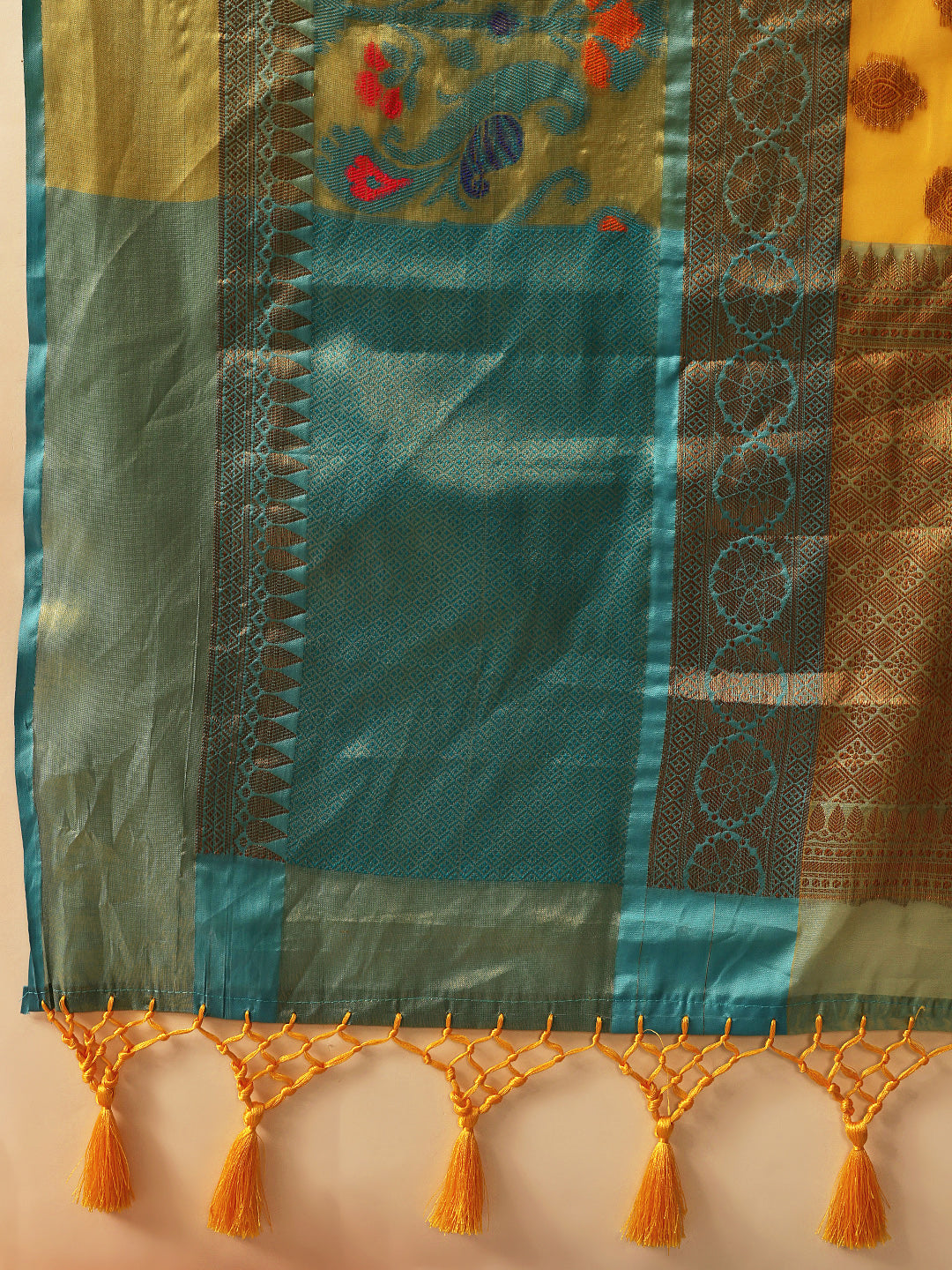 Women's Banarasi Designer Art Silk Saree