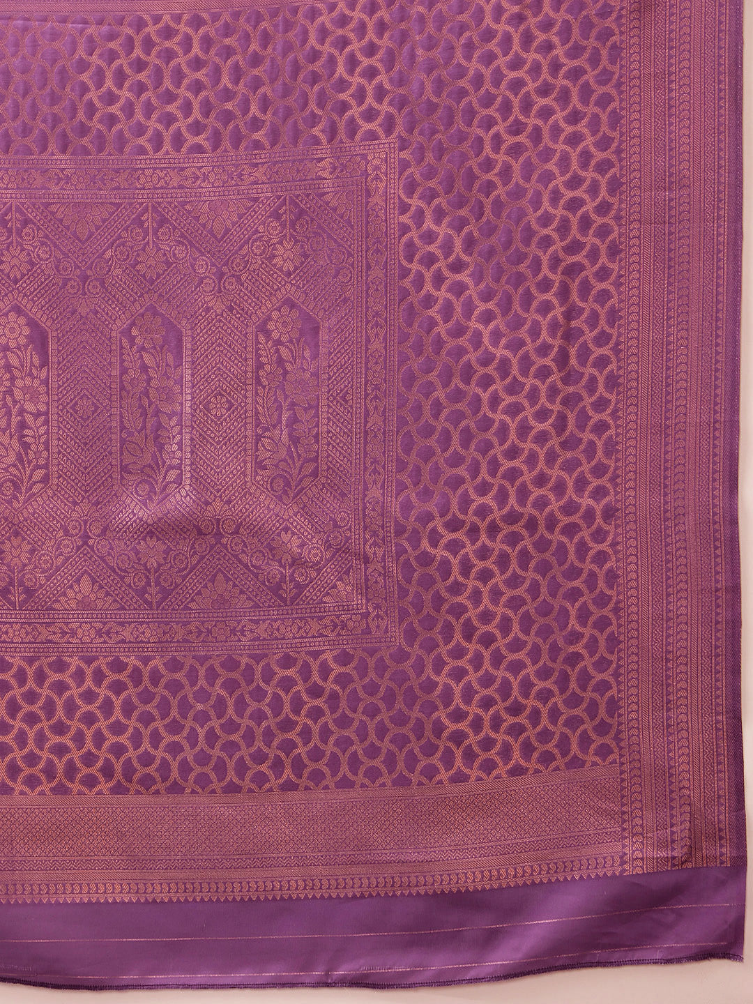 Striped Printed Crepe Saree