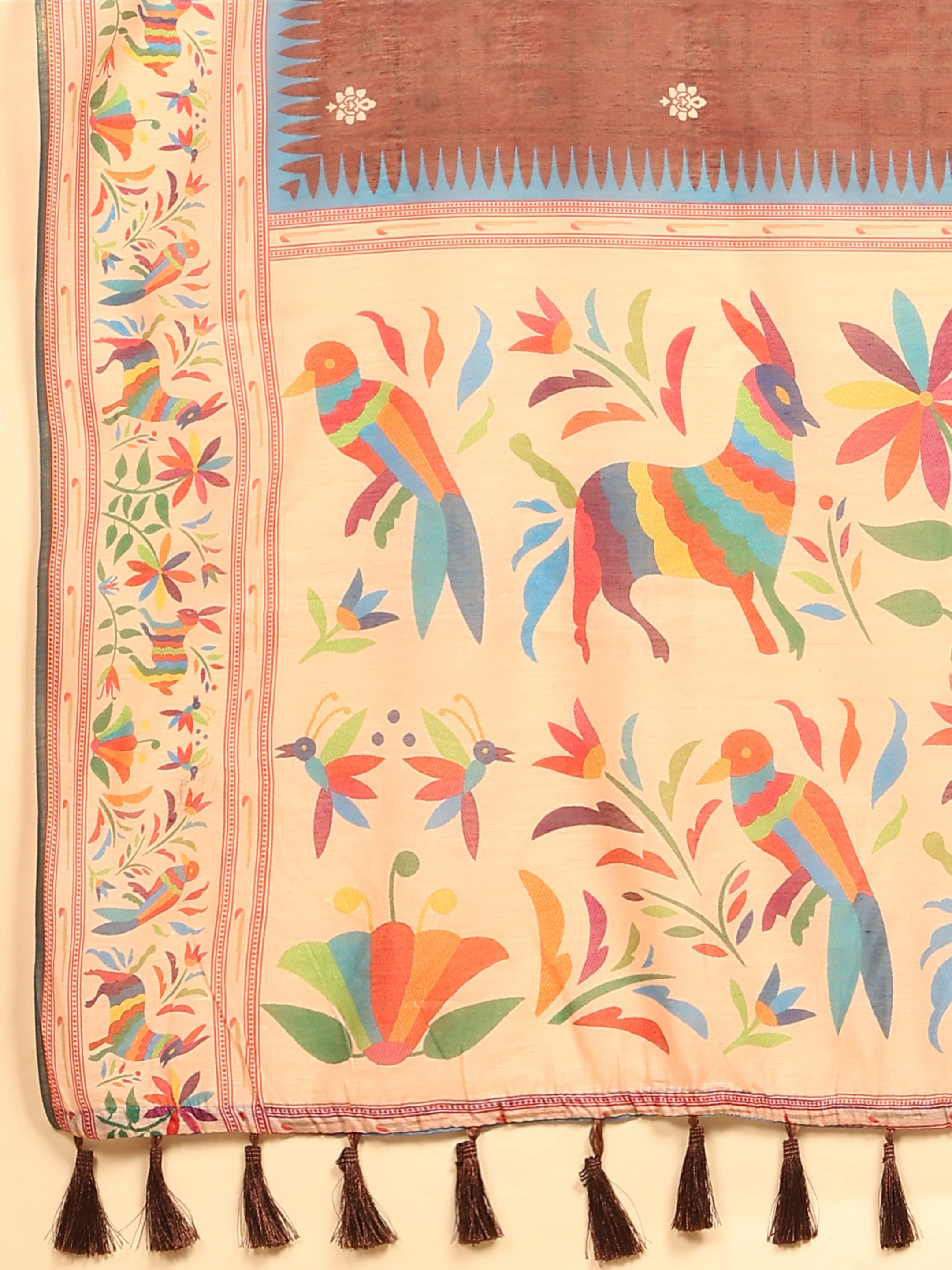 Women's Cotton Blend Paithani Animal Digital Printed Saree