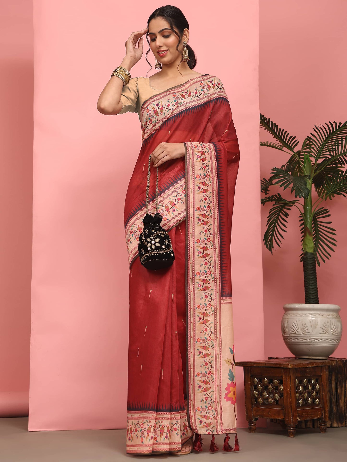 Women's Cotton Blend Paithani Animal Digital Printed Saree