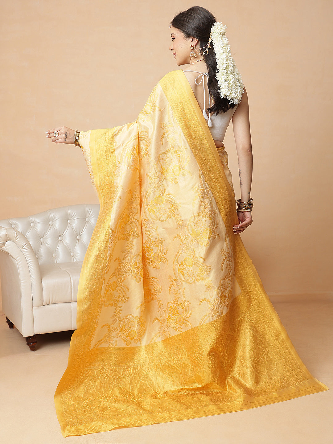 Woven Design Banarasi Cotton Silk Saree With Zari Border
