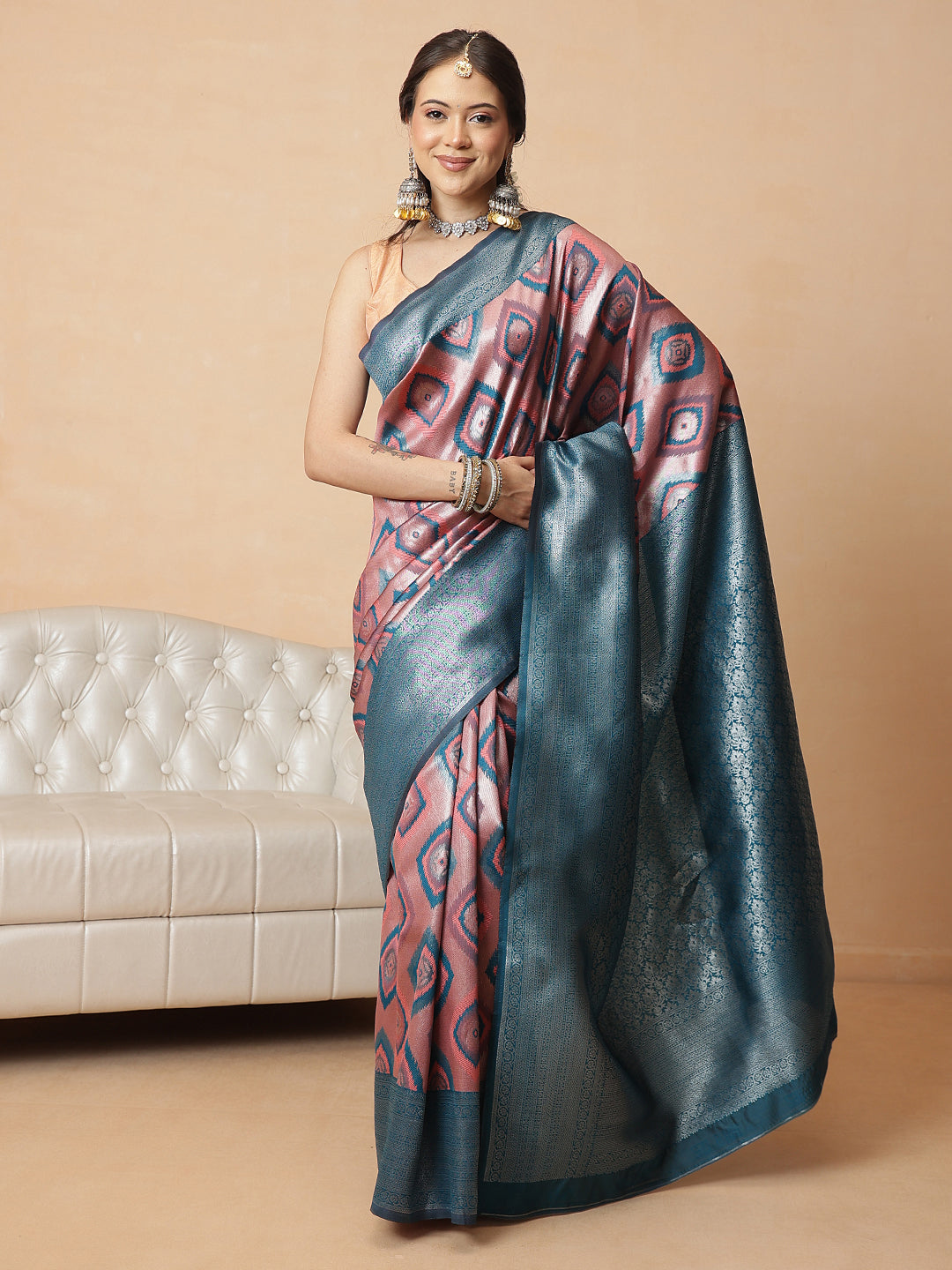 Banarasi Silk Zari Woven Design Abstract Saree With Contrast Border