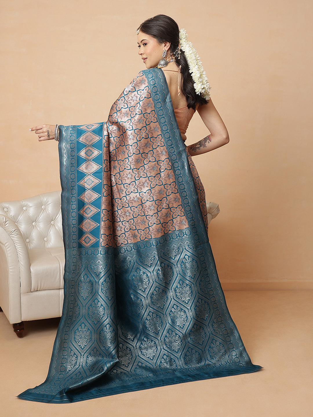 Floral Design Banarasi Silk Sarees With Zari Work