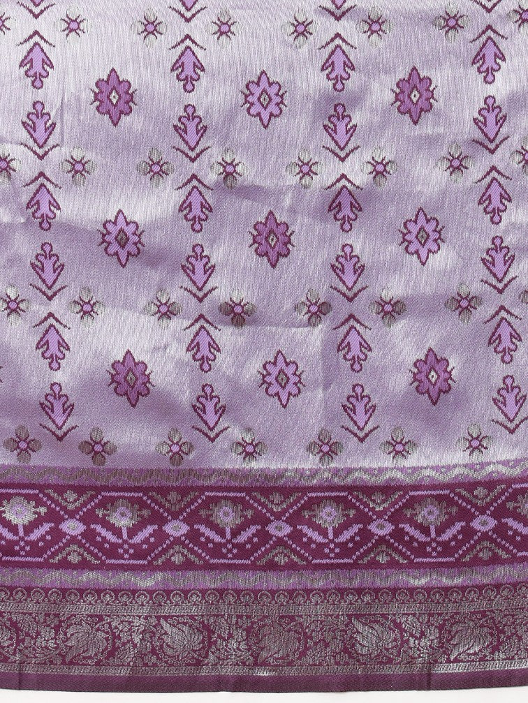 Floral Design Banarasi Silk Sarees With Zari Work