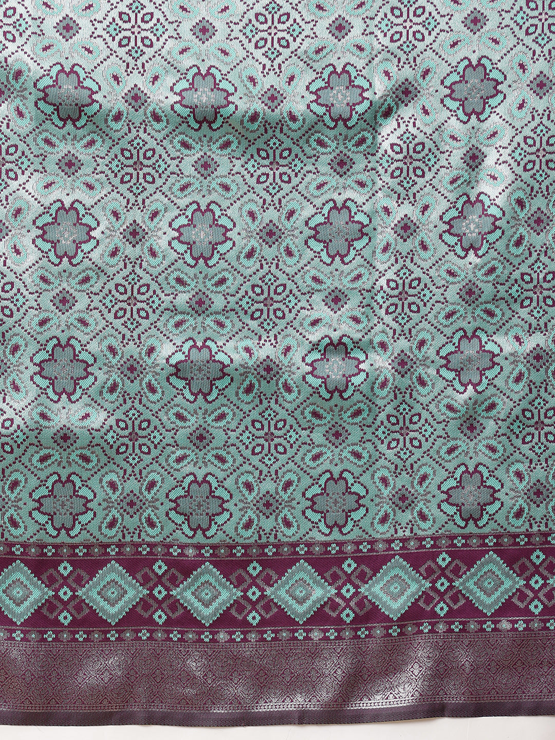 Floral Design Banarasi Silk Sarees With Zari Work