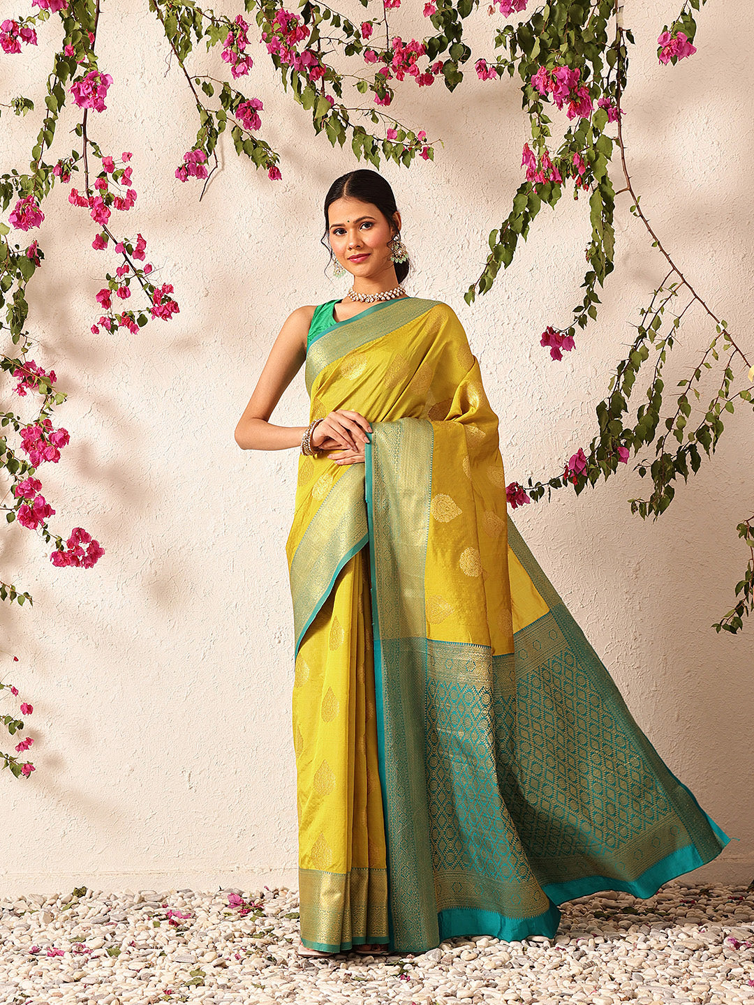 Kanjivaram Soft Silk Zari Woven Big Border With Rich Pallu Saree