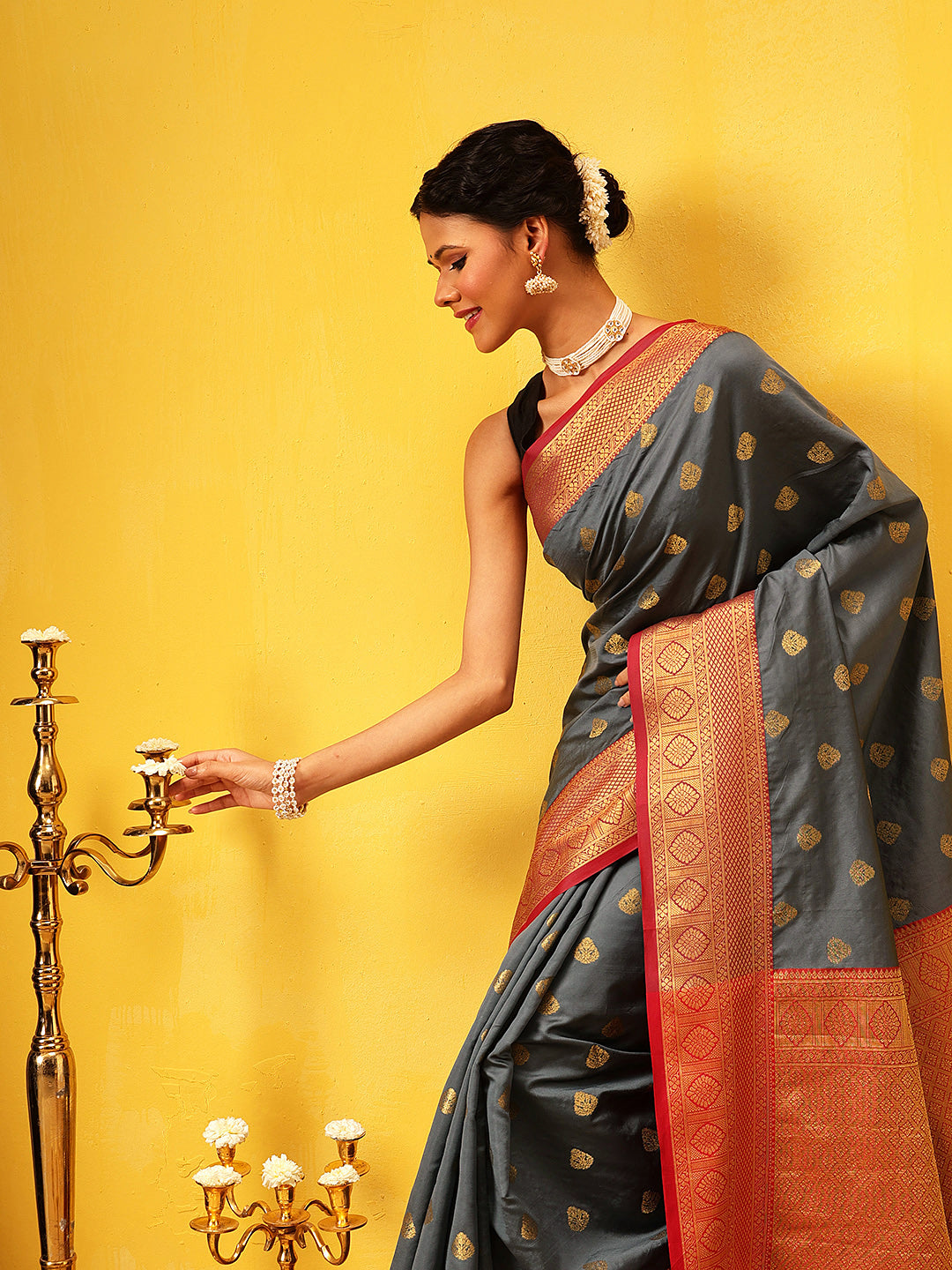 Kanjivaram Soft Silk Zari Woven Big Border With Rich Pallu Saree