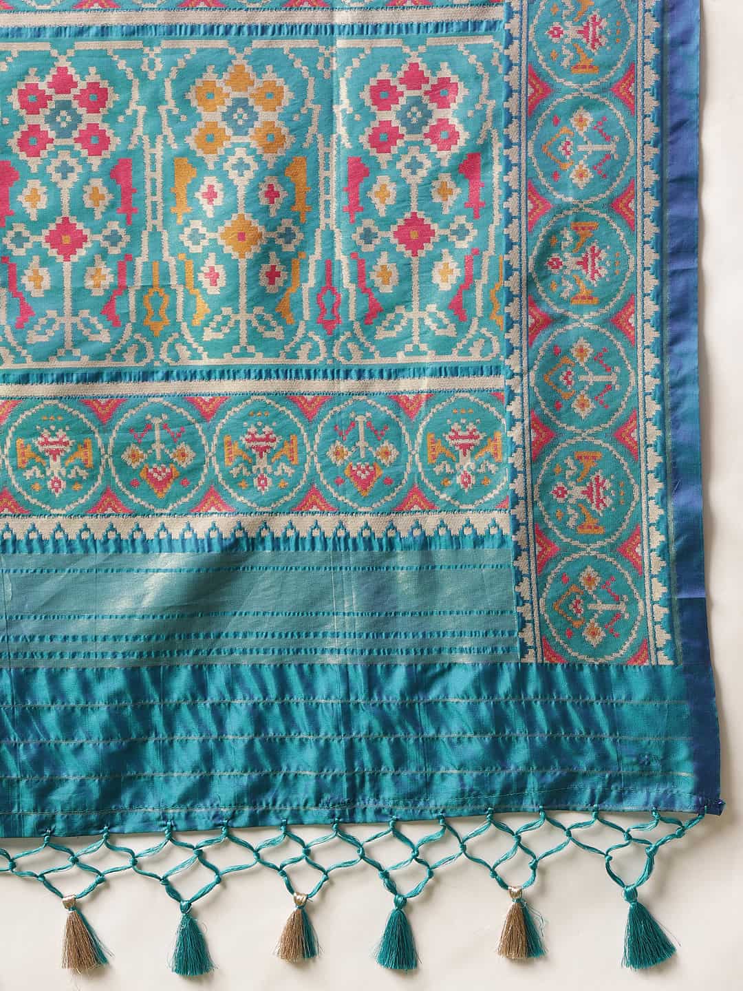 Tissue Inspired Pure Weaving Gala Patola Saree With Handmade Tassels – Teal – view 6