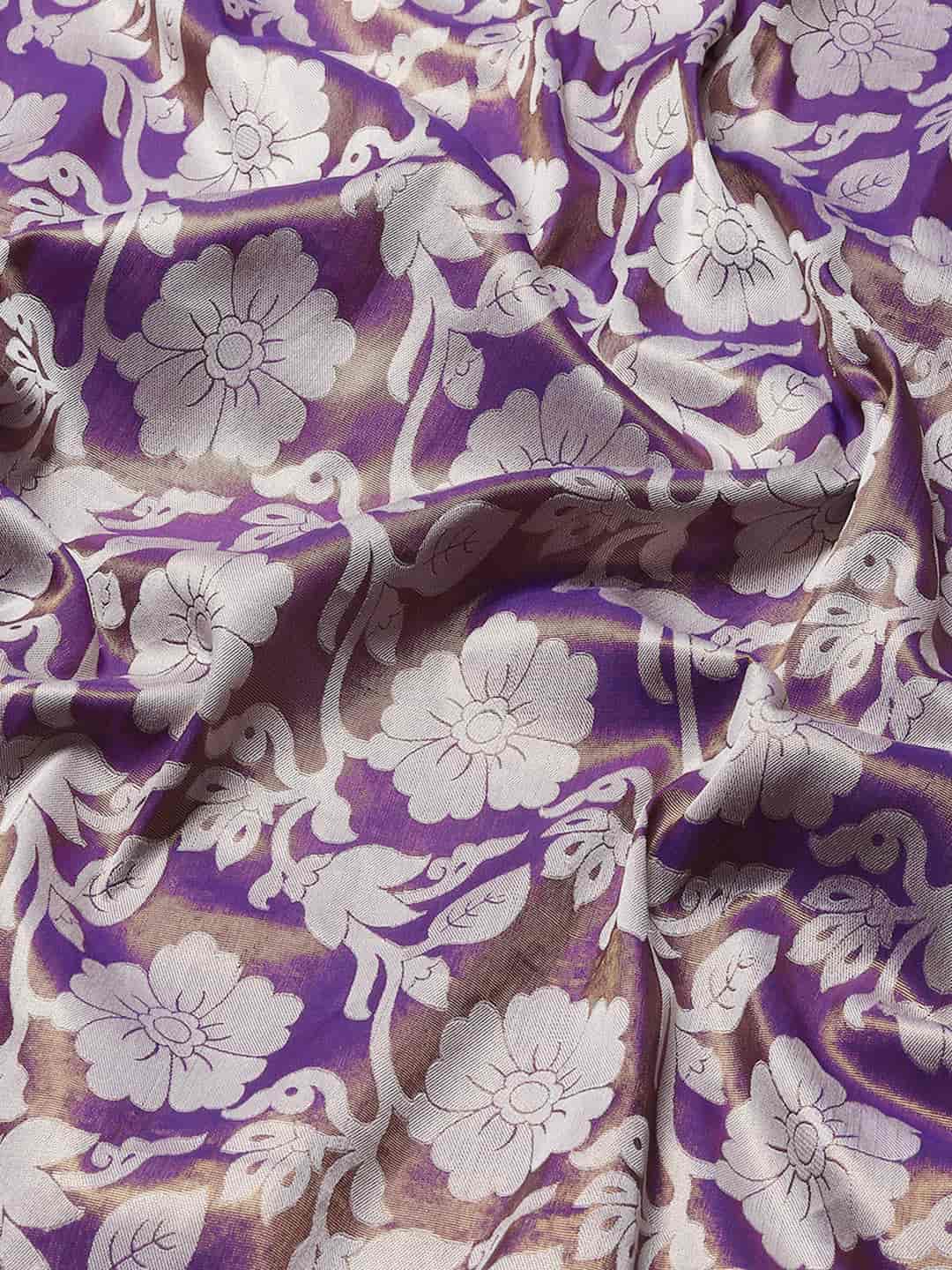 Ethnic Motifs Zari Woven Tissue Silk Saree