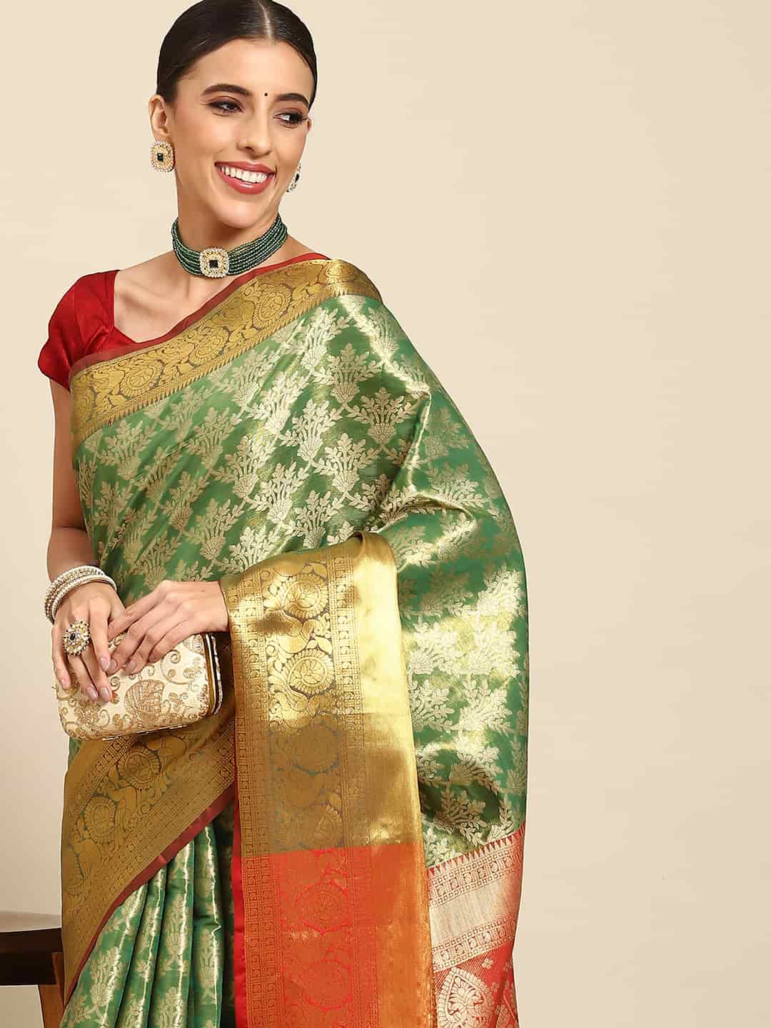 Women's Brocade Soft Silk Zari Woven Saree With Unstitched Blouse Piece