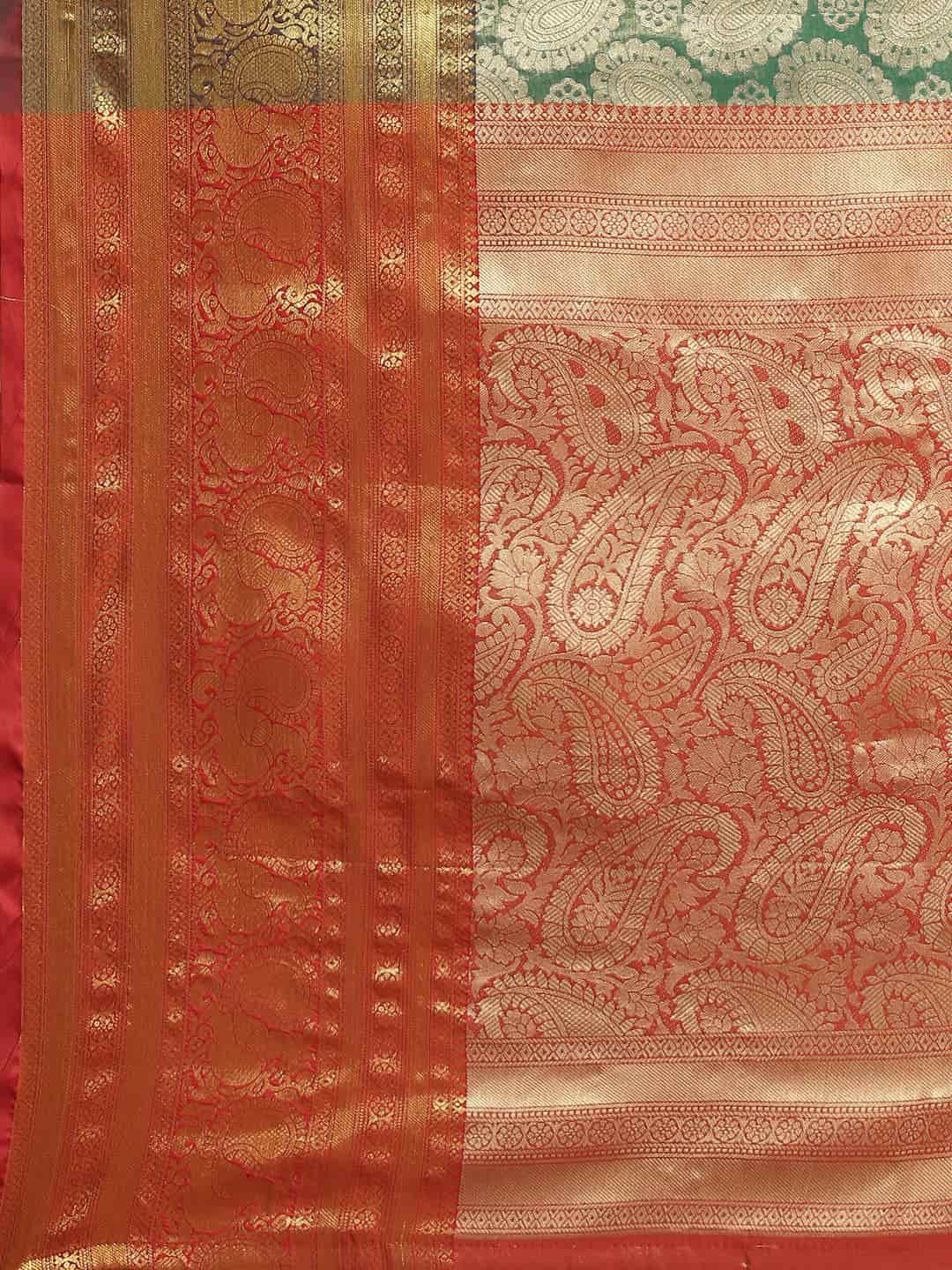 Women's Brocade Soft Silk Zari Woven Saree With Unstitched Blouse Piece