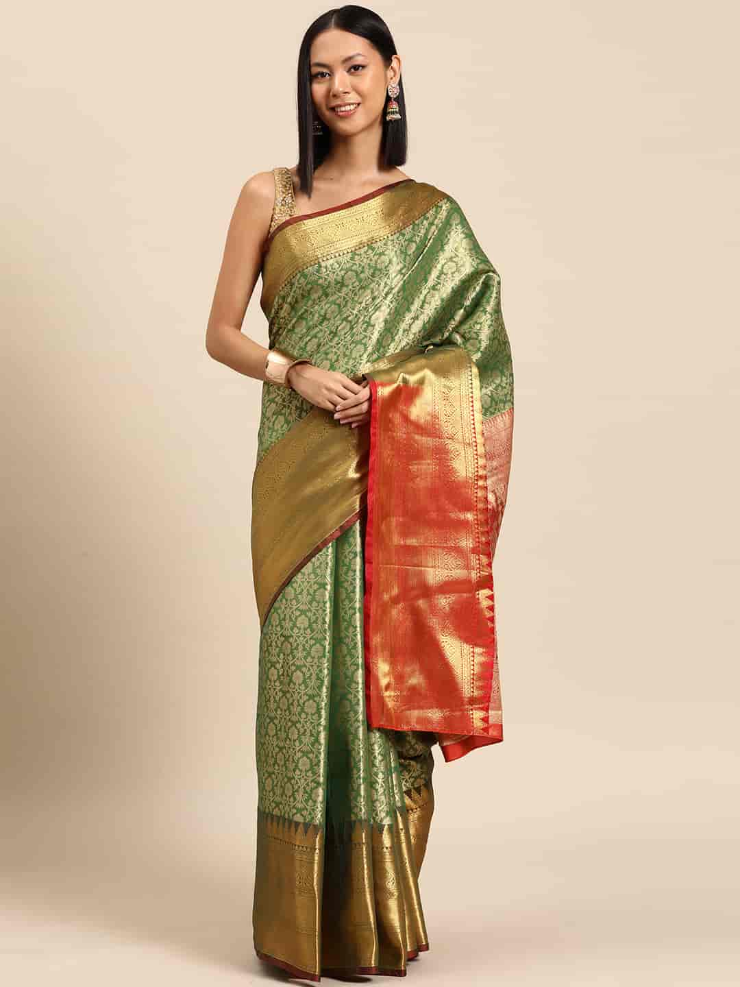 Women's Brocade Soft Silk Zari Woven Saree With Unstitched Blouse Piece