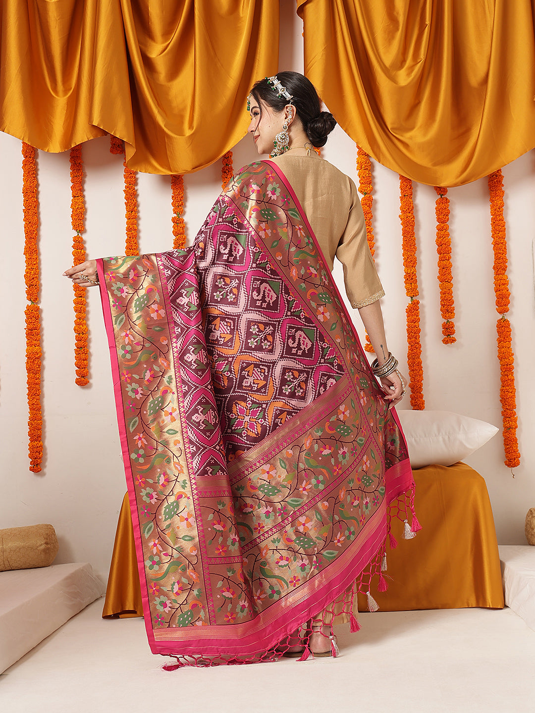 Pure Weaving Patola Dupatta With Paithani Border & Pallu – Multicolor – view 3