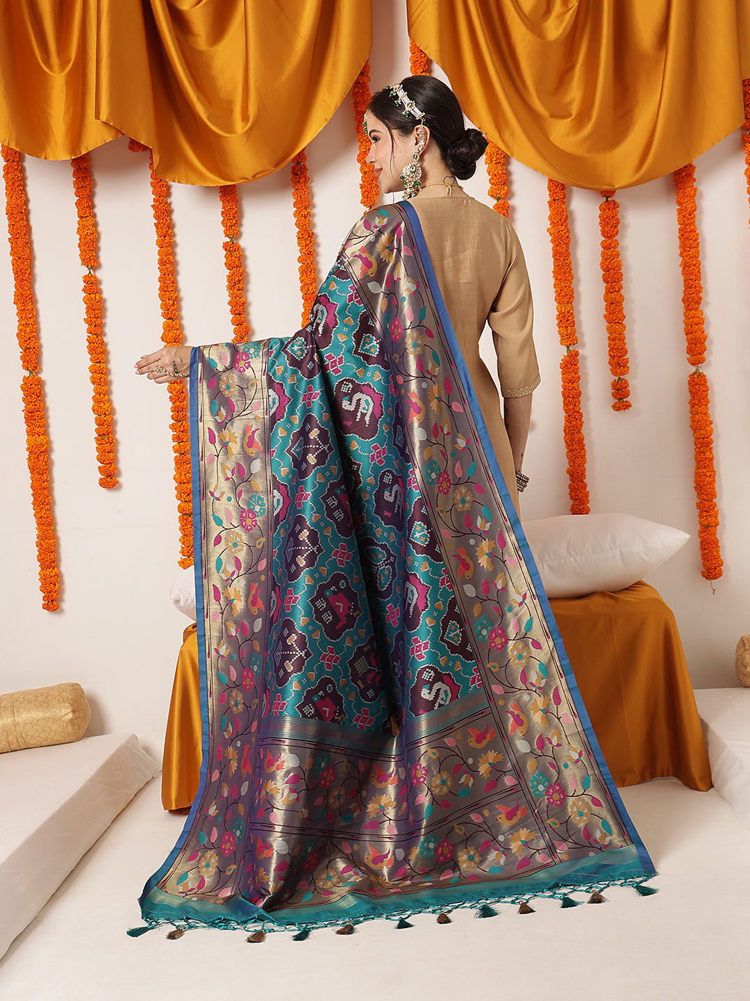 Pure Weaving Patola Dupatta With Paithani Border & Pallu – Teal – view 3