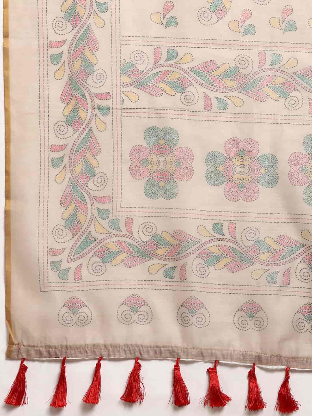 Women Kalamkari Digital Print Saree