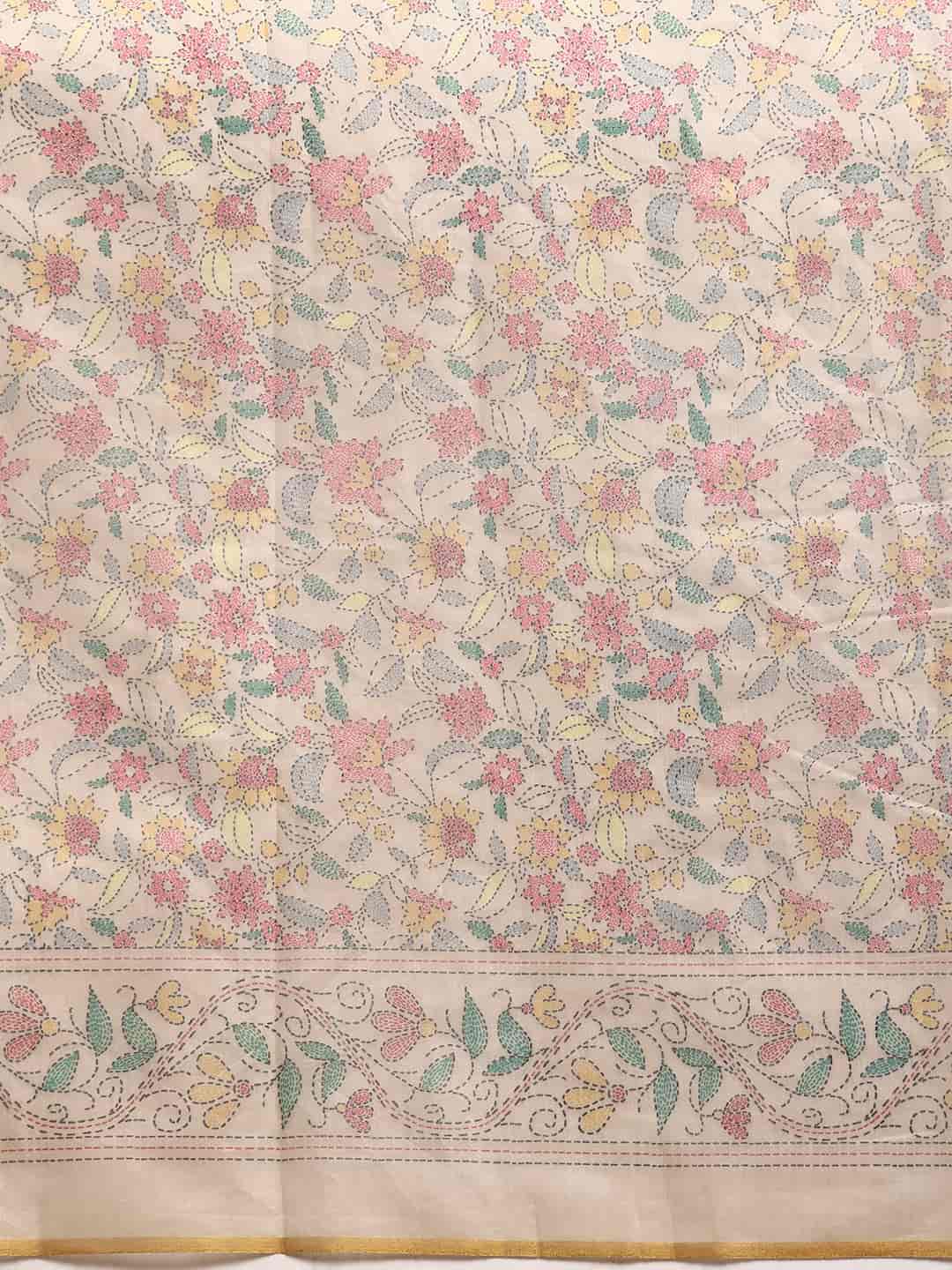 Women Kalamkari Digital Print Saree