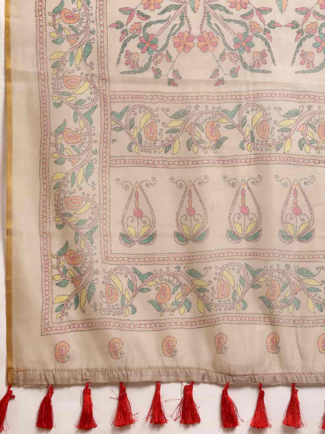 Women Kalamkari Digital Print Saree