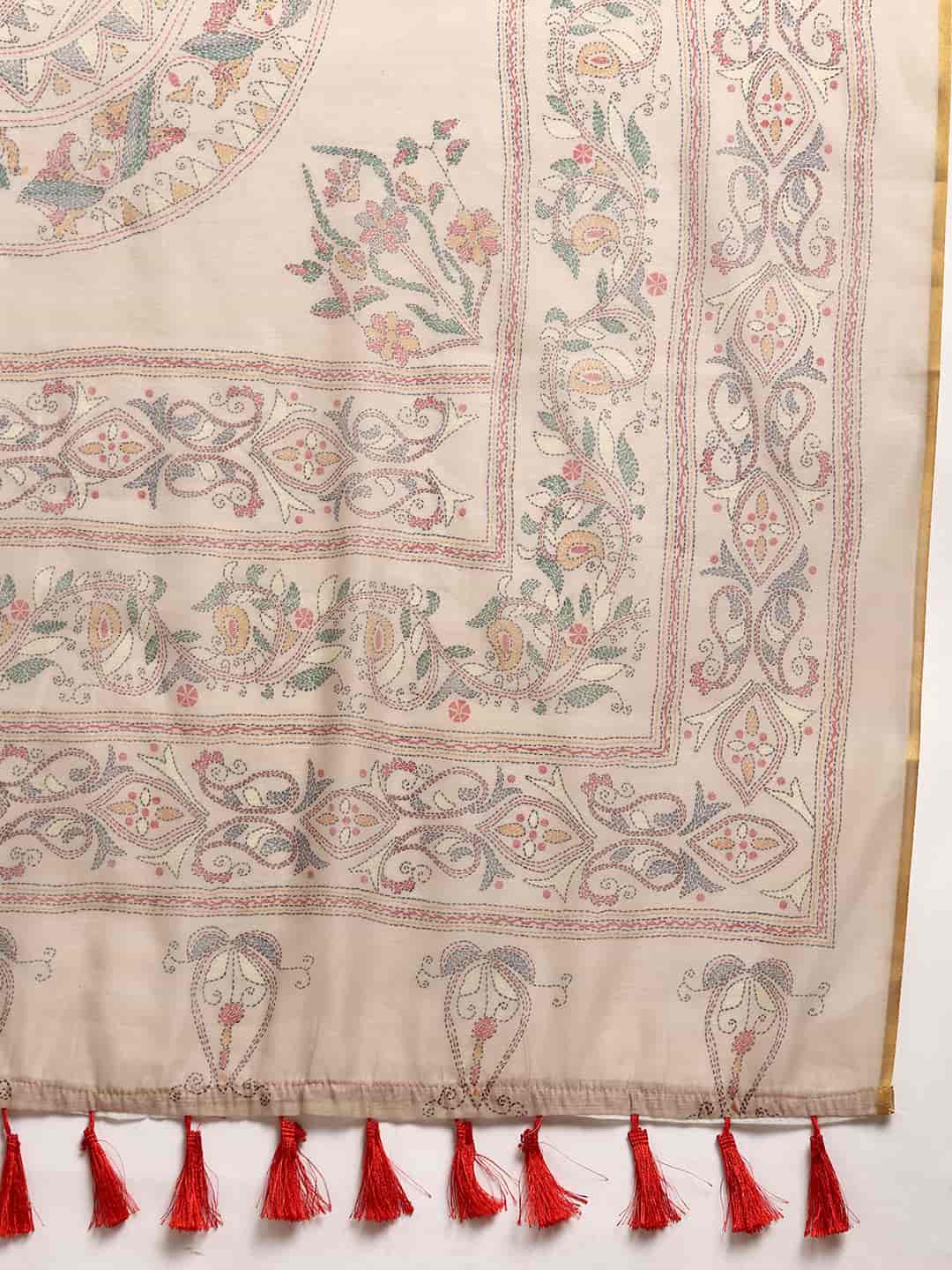 Women Kalamkari Digital Print Saree
