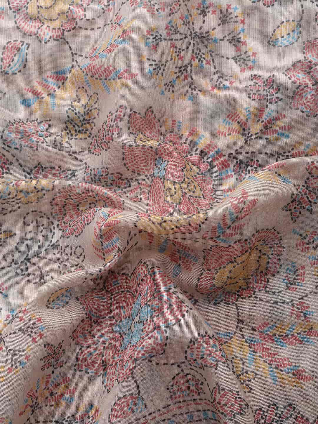 Women Kalamkari Digital Print Saree