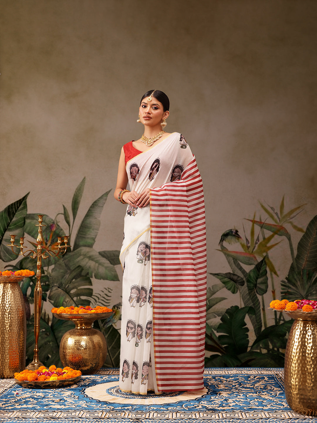 Women Cotton Blend Digital Printed Saree