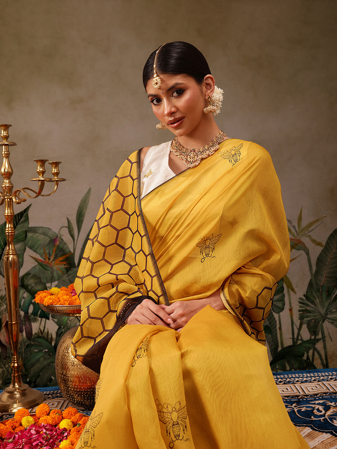 Women Cotton Blend Digital Printed Saree