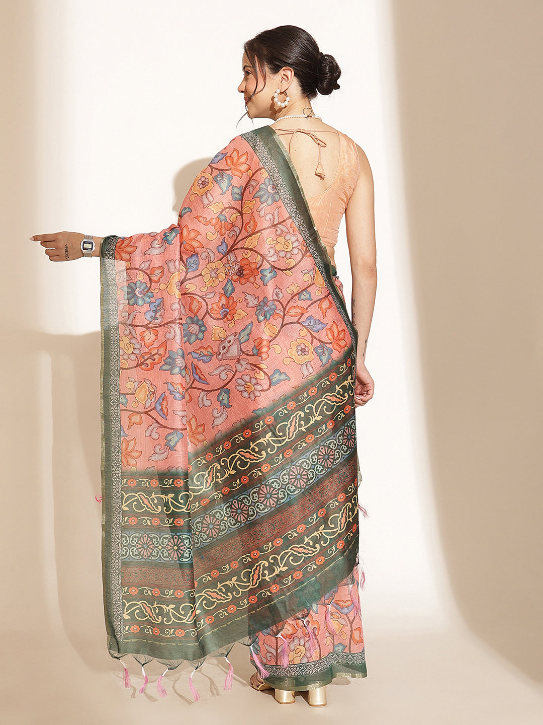 Digital Printed Floral Cotton Chanderi Saree With Tassels