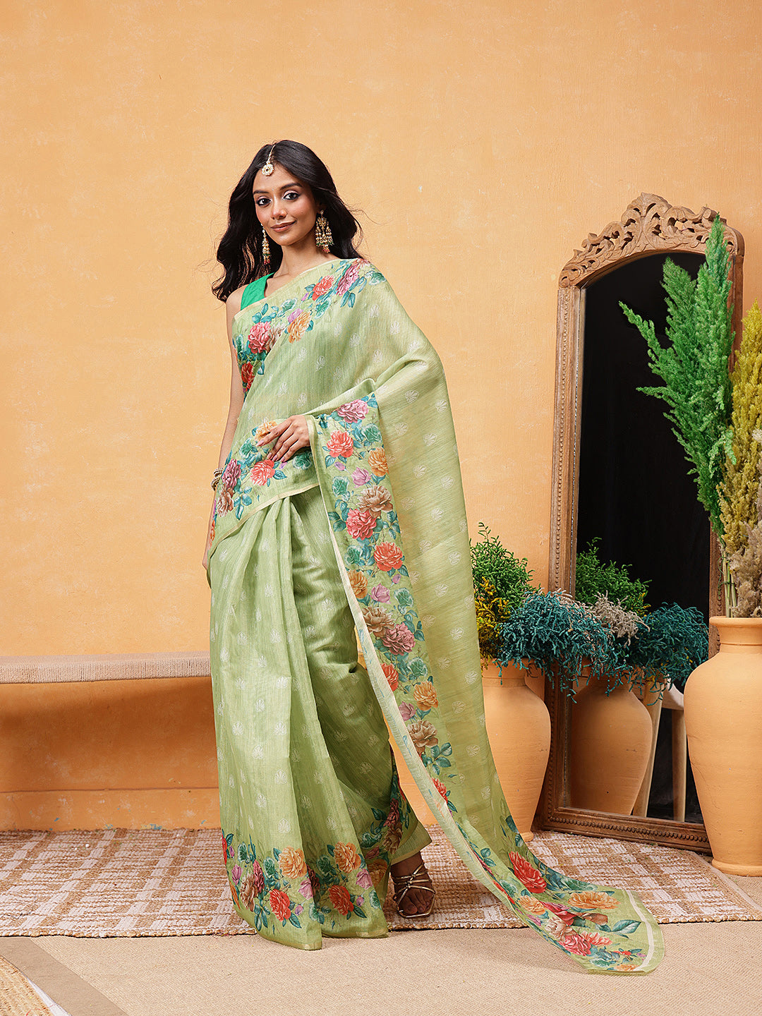 Women's Cotton Blend Floral Print Ready To Wear Saree