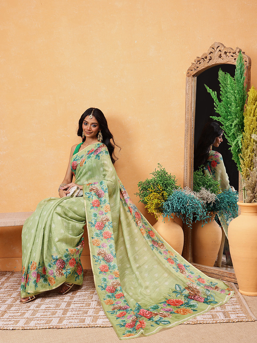 Women's Cotton Blend Floral Print Ready To Wear Saree