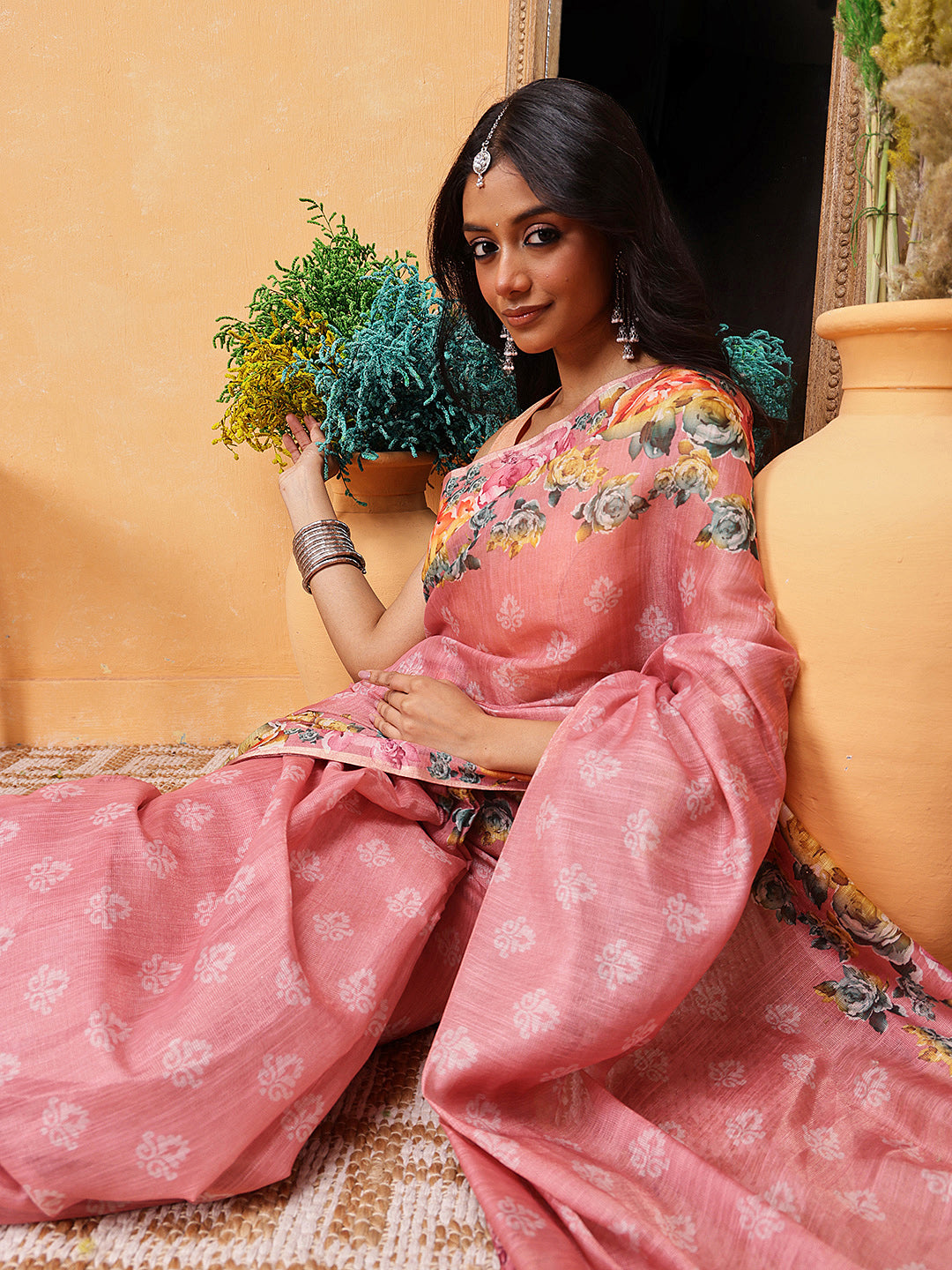 Women's Cotton Blend Floral Print Ready To Wear Saree