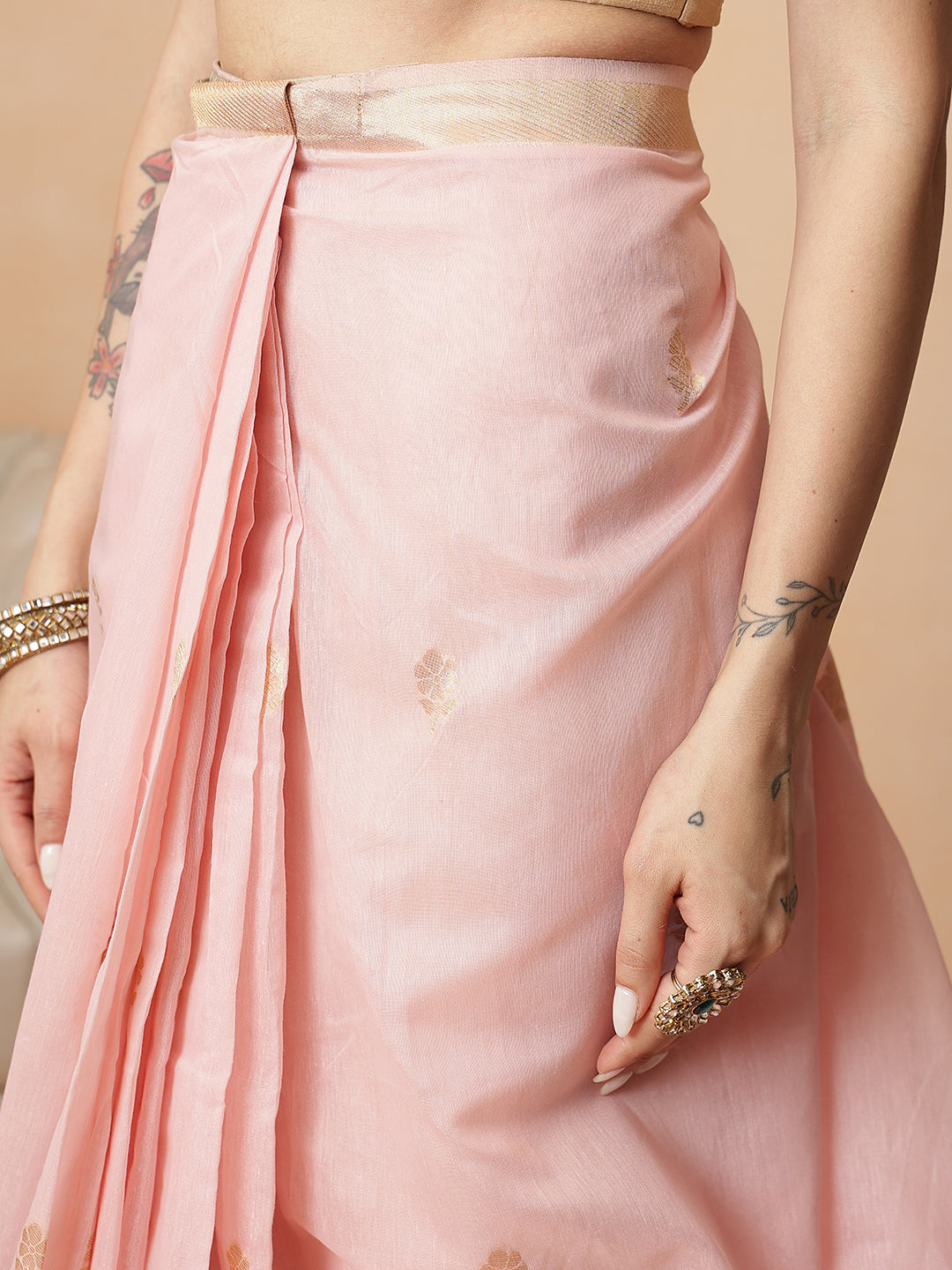 Light Peach Color Jamdani Ready to Wear Saree With Zari Border & Tassels